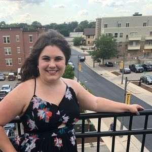 Meet your Posher, Paige